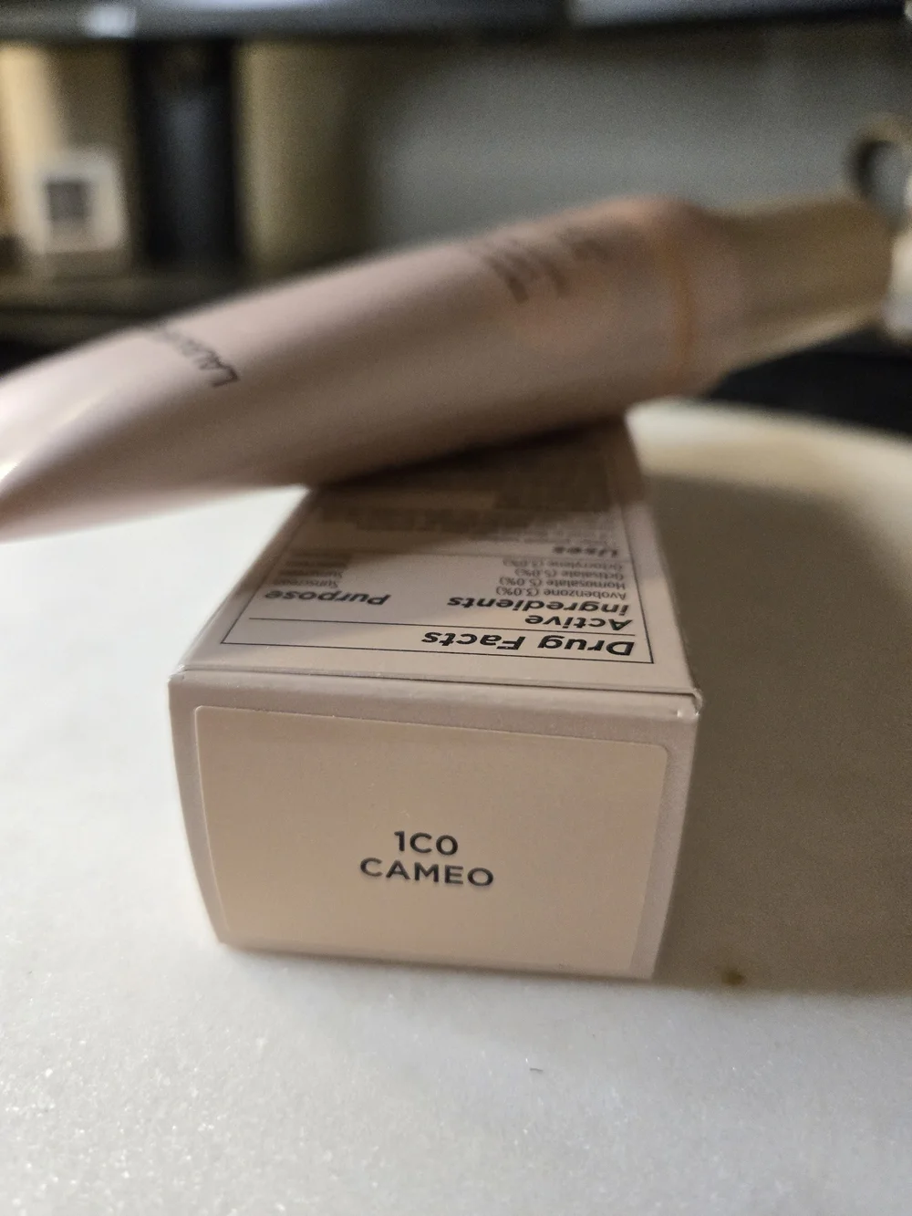 laura mercier Tinted Moisturizer Light Revealer - 1C0 CAMEL NIB